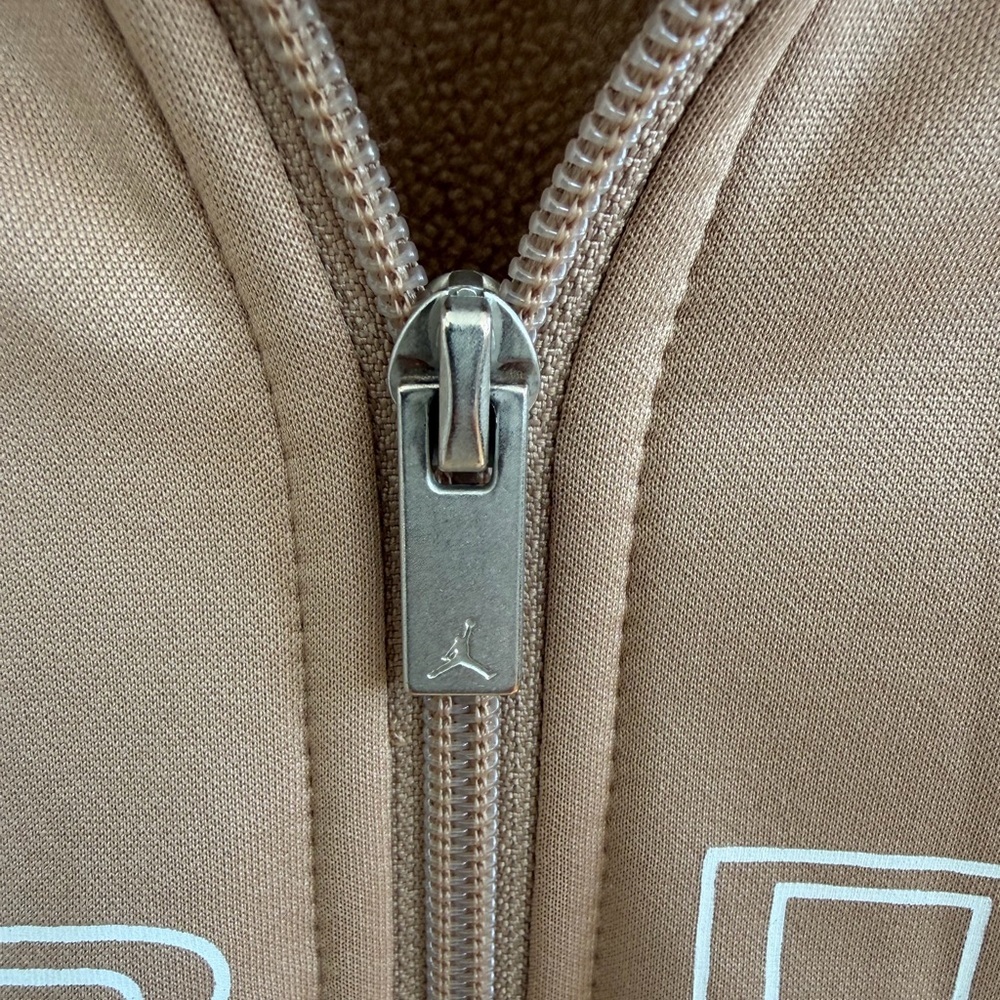 Jordan | Nike Kids Tan and Black Tracksuit Set | 10-11yrs - Picture 4 of 8